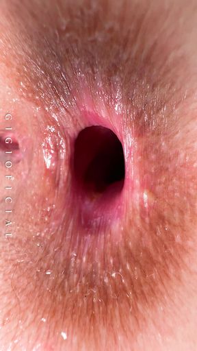 GAPPING ANAL TEENS: She opened her butthole so wide that my cock was reuse smaller