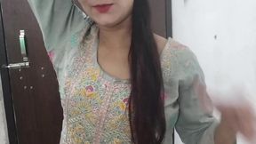 Bhabhi ko josh me aane ke baad chod kar paani nikala