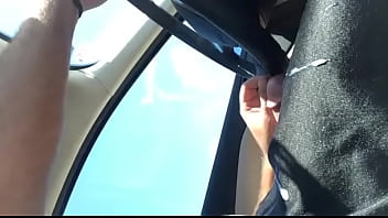 I jack off in car