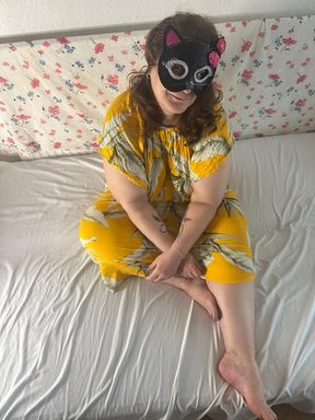 Fuck me good on a sunday morning.