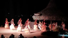 c est juste magnifique et envoutant, n est-ce pas ? tahiti dance tamure