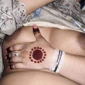 First time sex with my beautiful bhabi..🥵