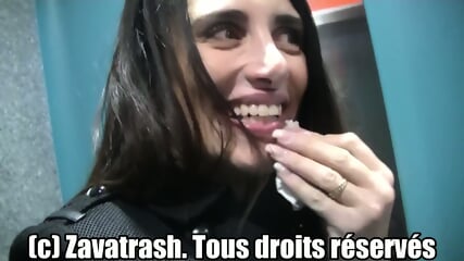 Quick BJ in Public Toilet