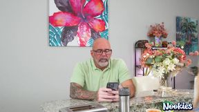 Cheating Hubby&#039;s Secret Teen Therapist Blowjob Risk