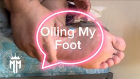 Oiling my Foot