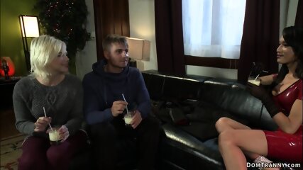 Married coupe are fucked by shemale