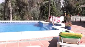 Poolside MILF caught and gives a sexy BJ