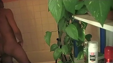 this arab romm my ass and suck muy xxl cock