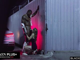 BLACKEDRAW Glamorous All Natural Redhead Octavia Red Gets Filled Up By Jason Luv's Biggest BBC