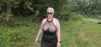 I Want to Have Fun Outdoors Again as if I Were Out on the Lawn Having Sex with My Vibrator in the Woods