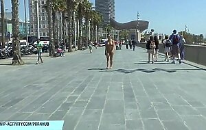 Victoria Sweet shows her sexy naked body on public streets