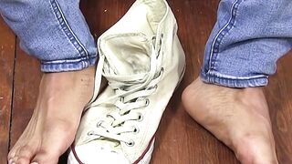 Sweaty Shoes Fetish - Amateur Jerks Off While Smelling Sneakers