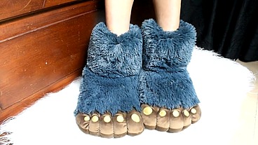 Slippers excitation