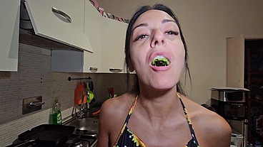 Onlymaya - I made him peas but I wanted his sausage