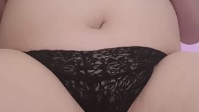 BBW Apron Belly Worship – Deep Navel & Soft Belly Slowmotions