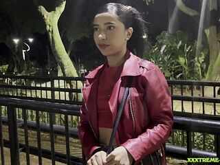I TAKE A STRANGER HOME IN MEDELLIN AND END UP FUCKING HER WITHOUT A CONDOM