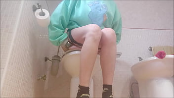 ChantalChannel - my peeing pussy
