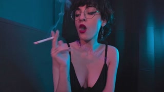 A creamy smoke, while you worship your goddess | Astrid