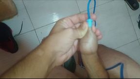 I inflated my dick with my friend&#039;s penis pump