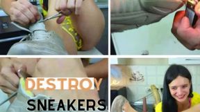 Broken Shoes! Alice Crushed Old Dirty Shoes Part 1