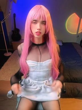 Slutty Femboy Princess Enjoys Her New Anal Vibe, Teases Her Nipples and Eats Her Own Cum