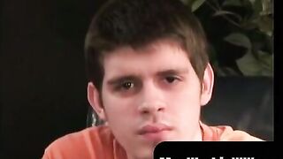 MenWorkinXXX.com - Amateur stud strips and masturbates while enjoying porn