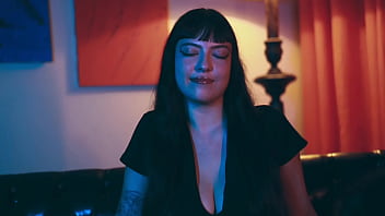 Imagine how my feet smell after a long day, Now Behold