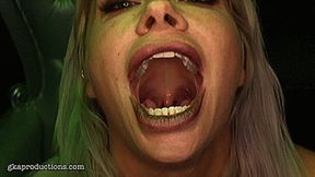 Adara Jordin Shrinks, Teases, & Eats You (HD 1080p MP4)