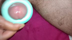 Look at the Handsome Man's Shoots Cum