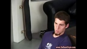 Straight amateur twinks jerking together
