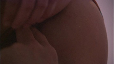 Annie Body Gets Fucked On Vacation