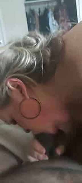 Wife suck bbc cock