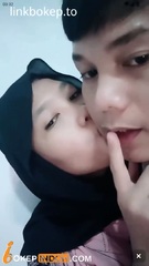 Hijab Polos Pasrah Kena Ewe Kakak