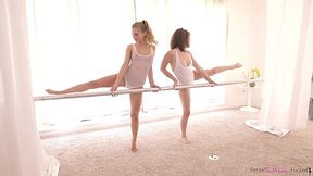 Dancing babes Dakota Skye and Sydney Cole in ardent 3some