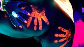 ”Ebony Light Rainy Night With Abigal Mac & Ava Addams”