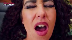 Kinky Brunette Lexxie Gets Her Pussy Fucked With A Sex Machine!