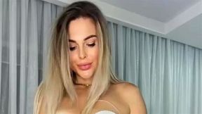 Absolutely stunning and graceful ?