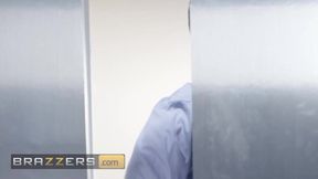 Hot - Xander Helps Maserati XXX Get Unstuck By Oiling Her Big Ass & Fucking Her