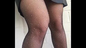 This skirt and tights are too sexy to wear panties