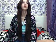 Amateur Webcam Teen Masturbates And Teases