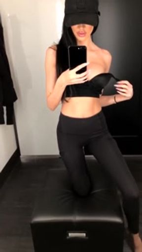 Public squirt in dressing room