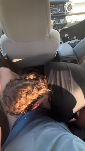 18 Yeard Old Tinder Date Gives Sloppy Throat In Car