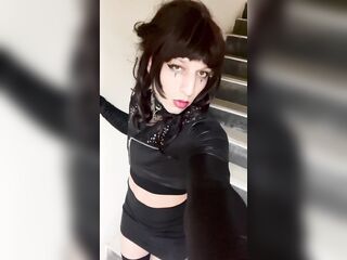 SissyCDLuna public trans wench