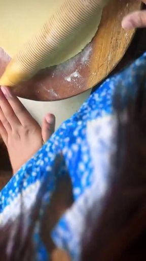 Indian Desi Hot Aunty Fucked by Neighbor Guy When She Was Cooking in Kitchen in Morning While Uncle Not at Home