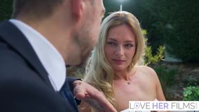 Too good to miss blushing foot goddess gets worshipped outdoors