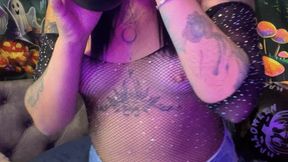 poping haloween balloons