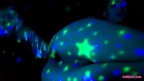 adalynnx-glass dildo trippy lights