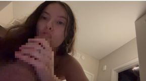 sucking cock bigger than yours 🤏🏻
