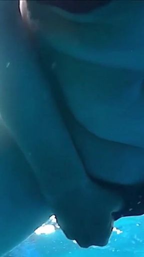 Are you interested to see flashing boobs and pussy in unusual places? I show them underwater! Very special view