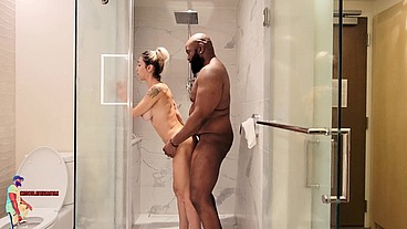 Chocolatebeast Shower Sex w/ Persian Milf Venice Escape